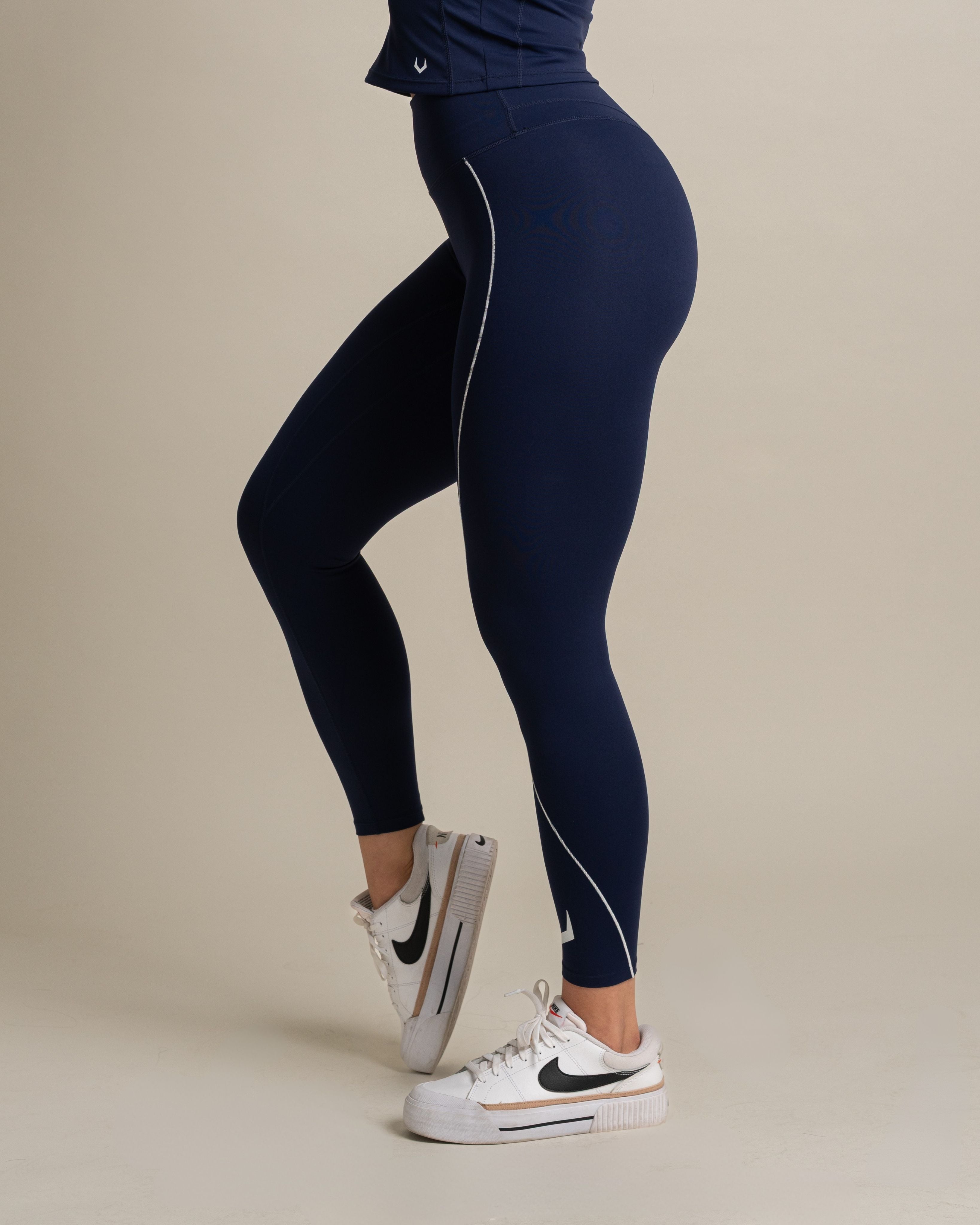 Meraki Contour Leggings - Eclipse
