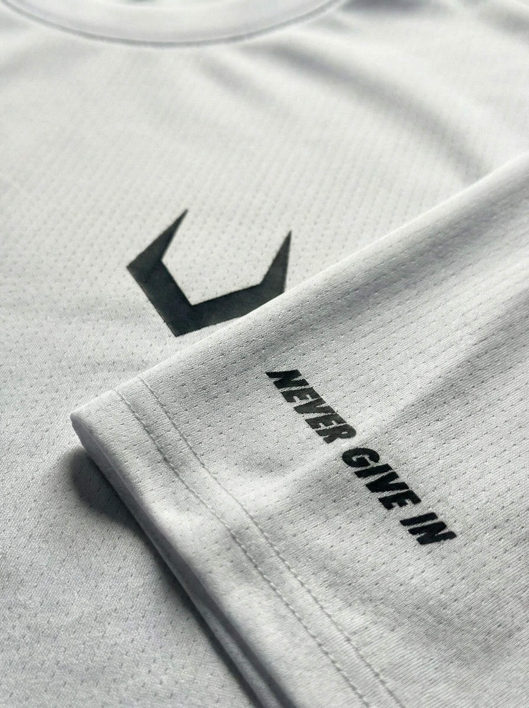 Magma Performance Top - White